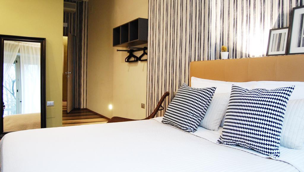 Serendipity Rooms Milan Bagian luar foto