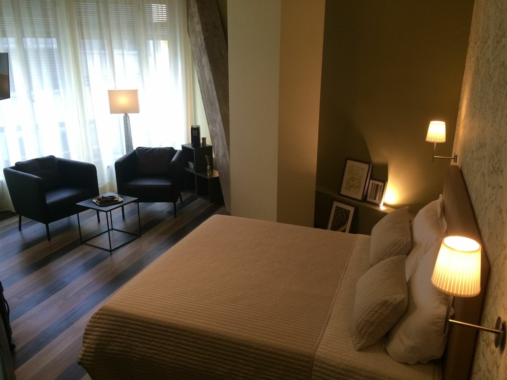 Serendipity Rooms Milan Bagian luar foto